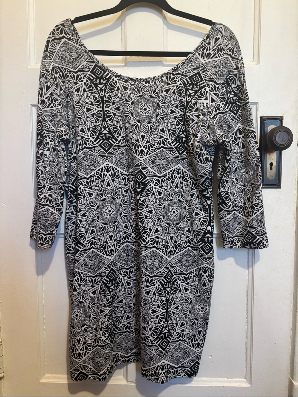 G 21 Quarter Sleeve Black & White Midi Dress Size XXL Geometric Fun Lightweight